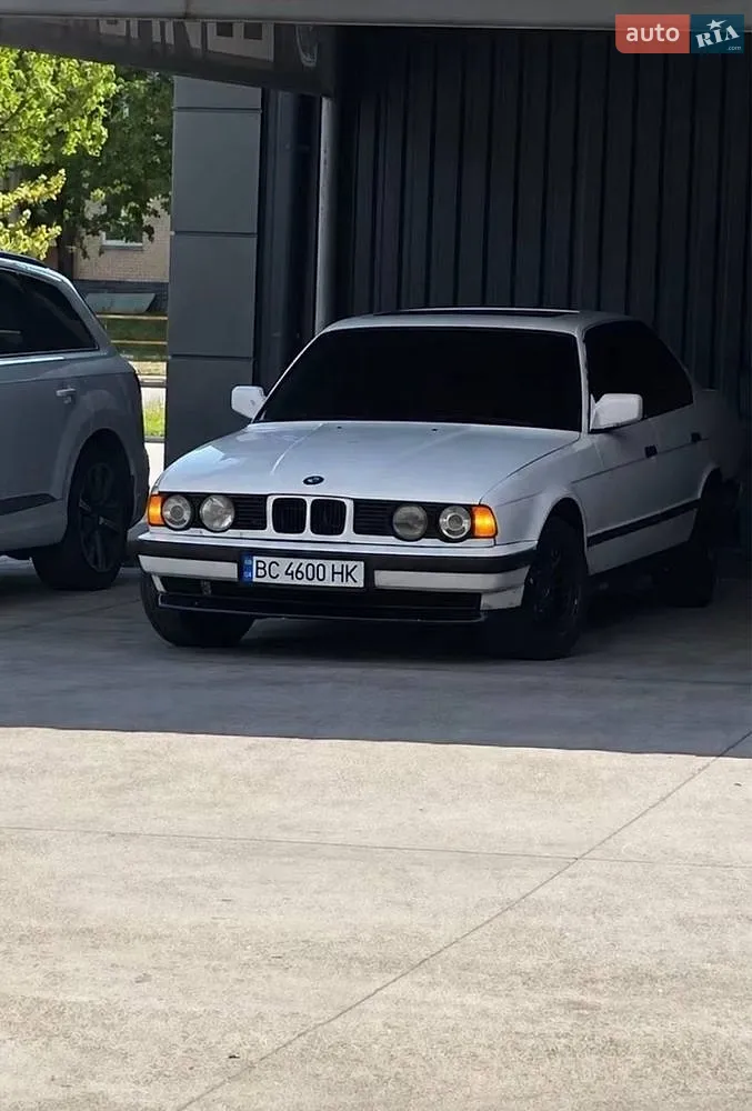 BMW 5 Series, 1988