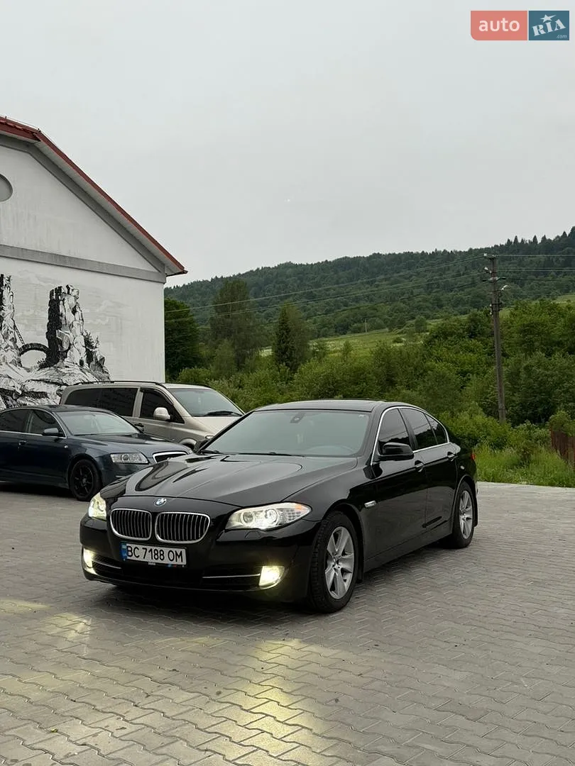 BMW 5 Series, 2010