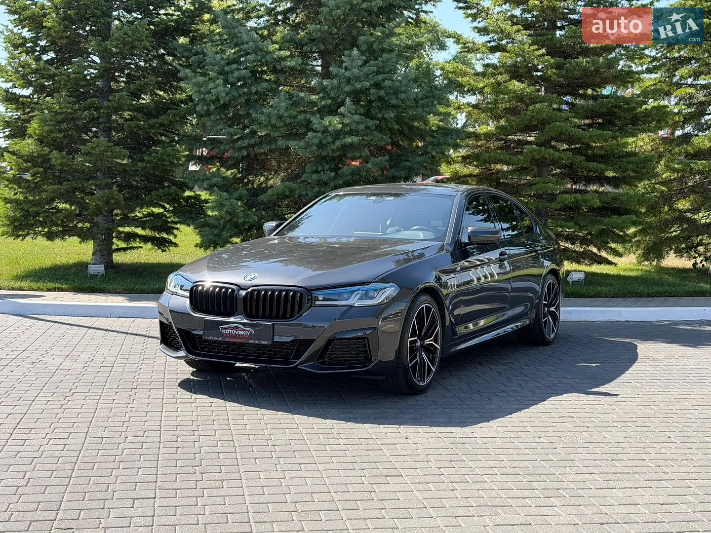 BMW 5 Series, 2019