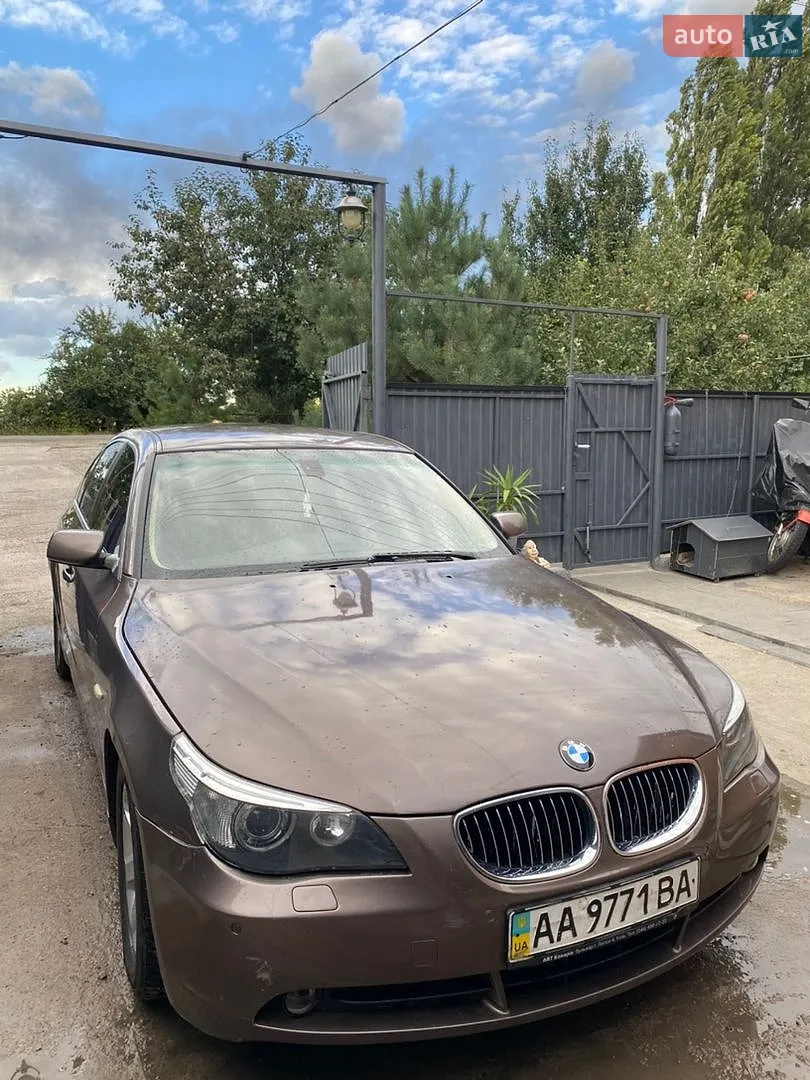 BMW 5 Series, 2005