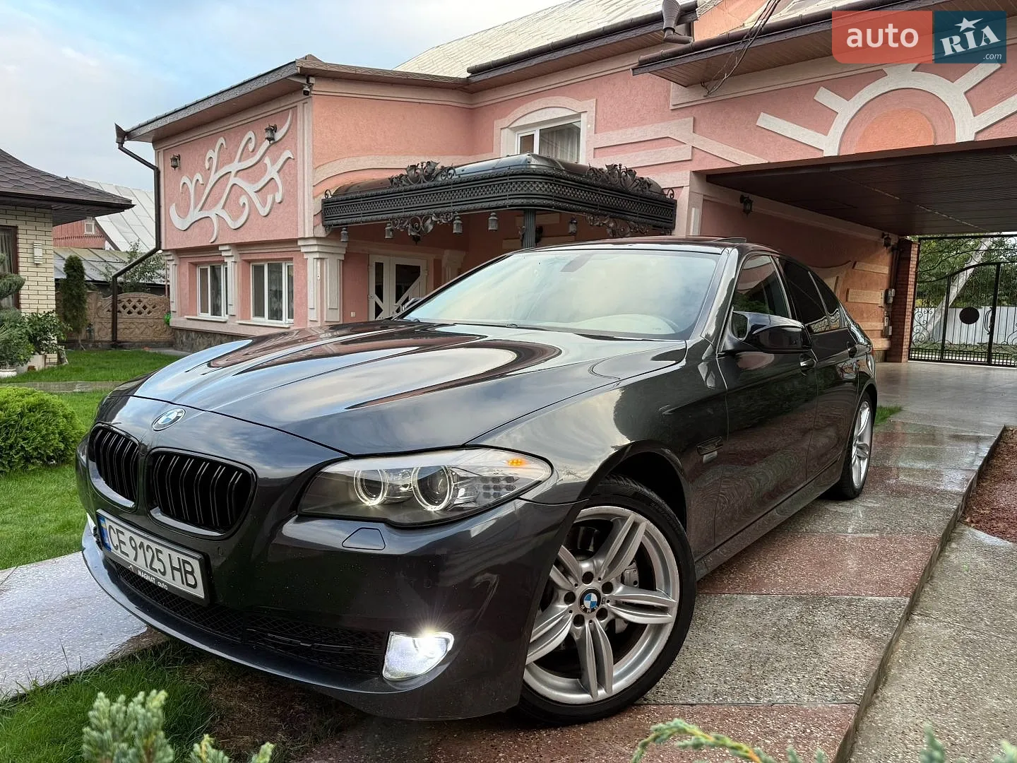 BMW 5 Series, 2010