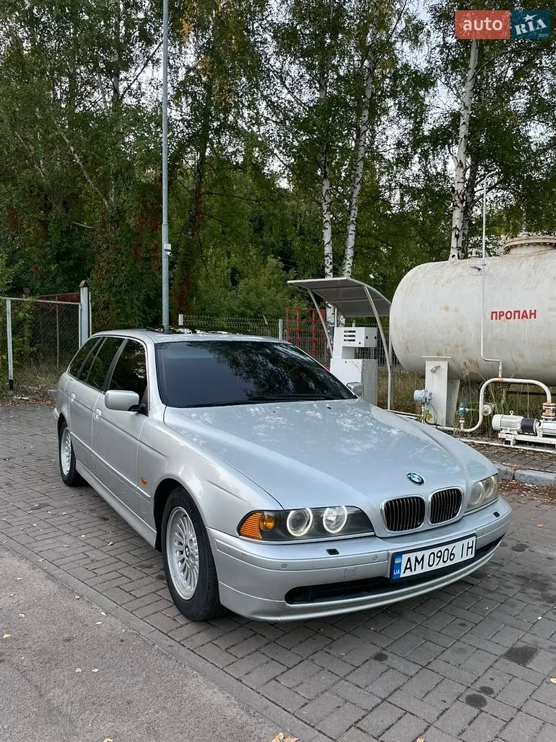 BMW 5 Series, 2003