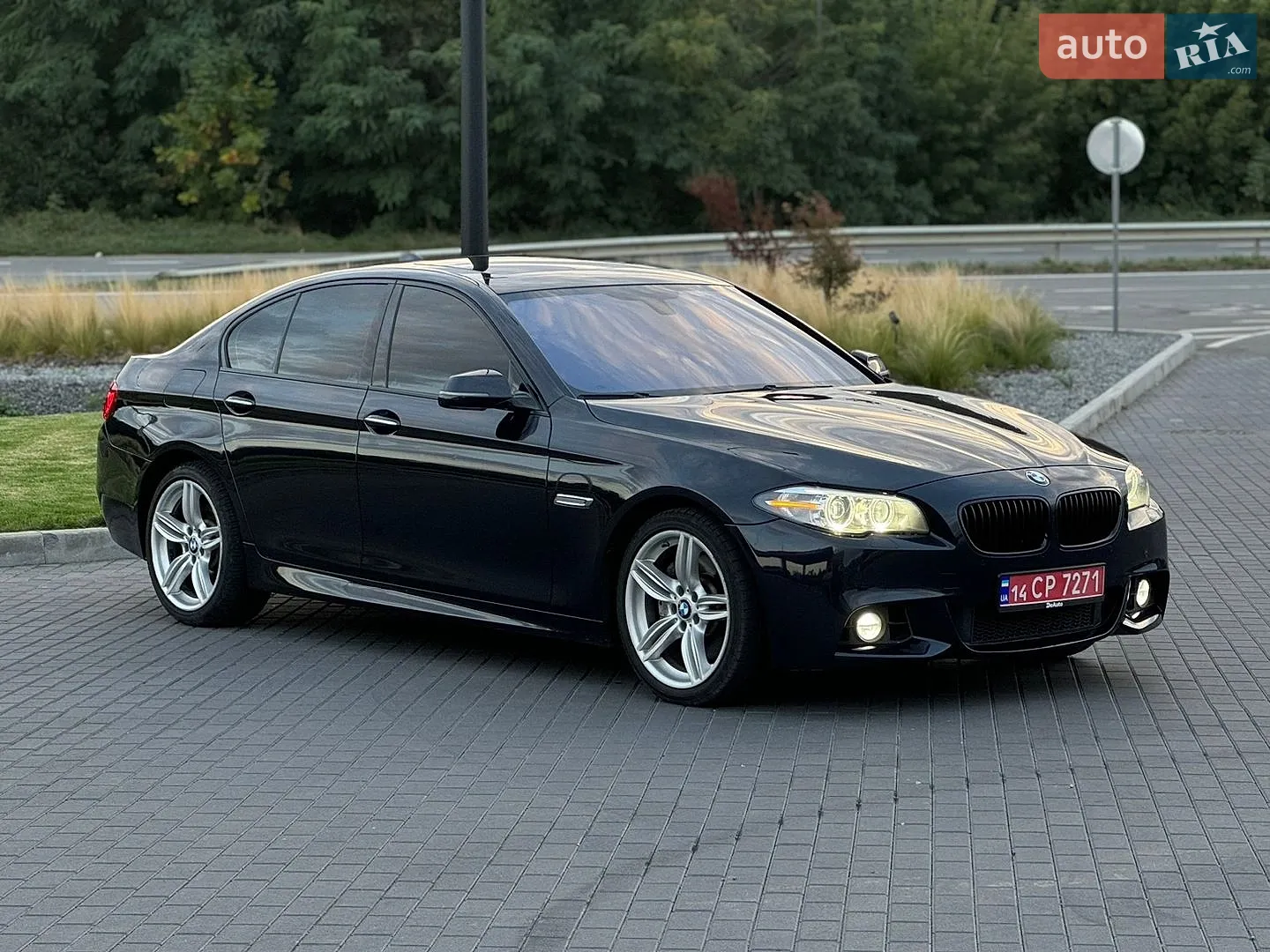 BMW 5 Series, 2016