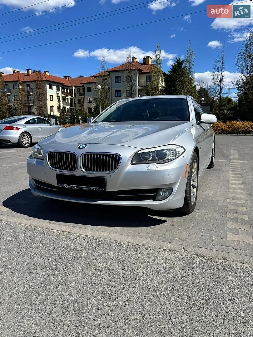 BMW 5 Series, 2011