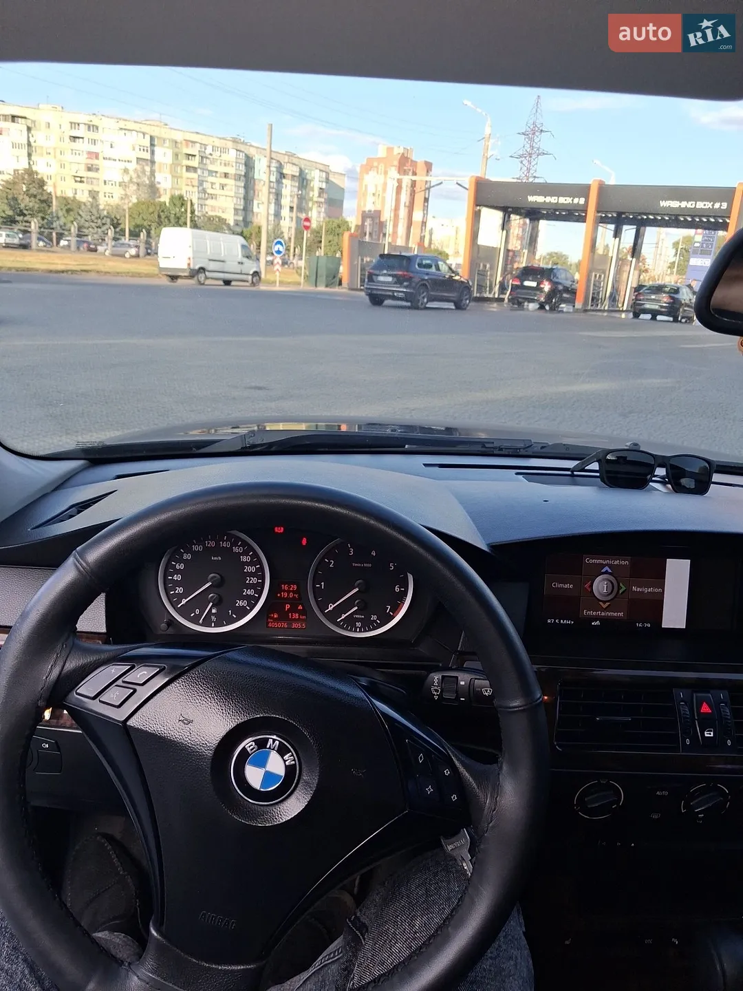 BMW 5 Series, 2005