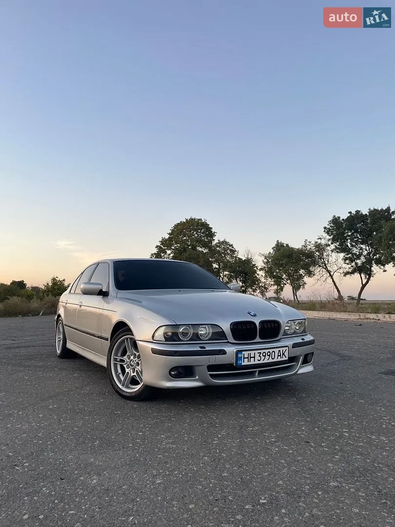 BMW 5 Series, 2000