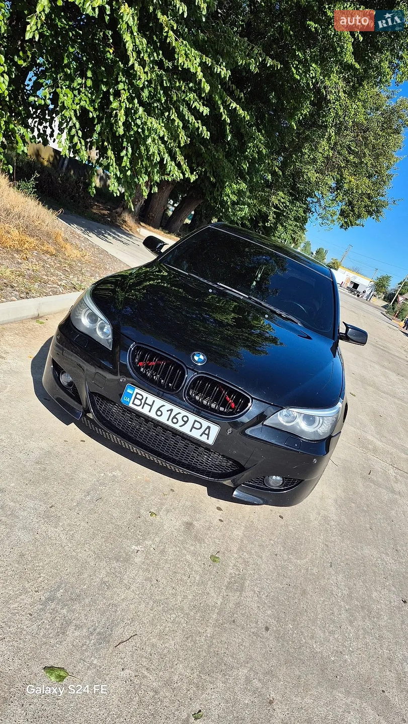 BMW 5 Series, 2003