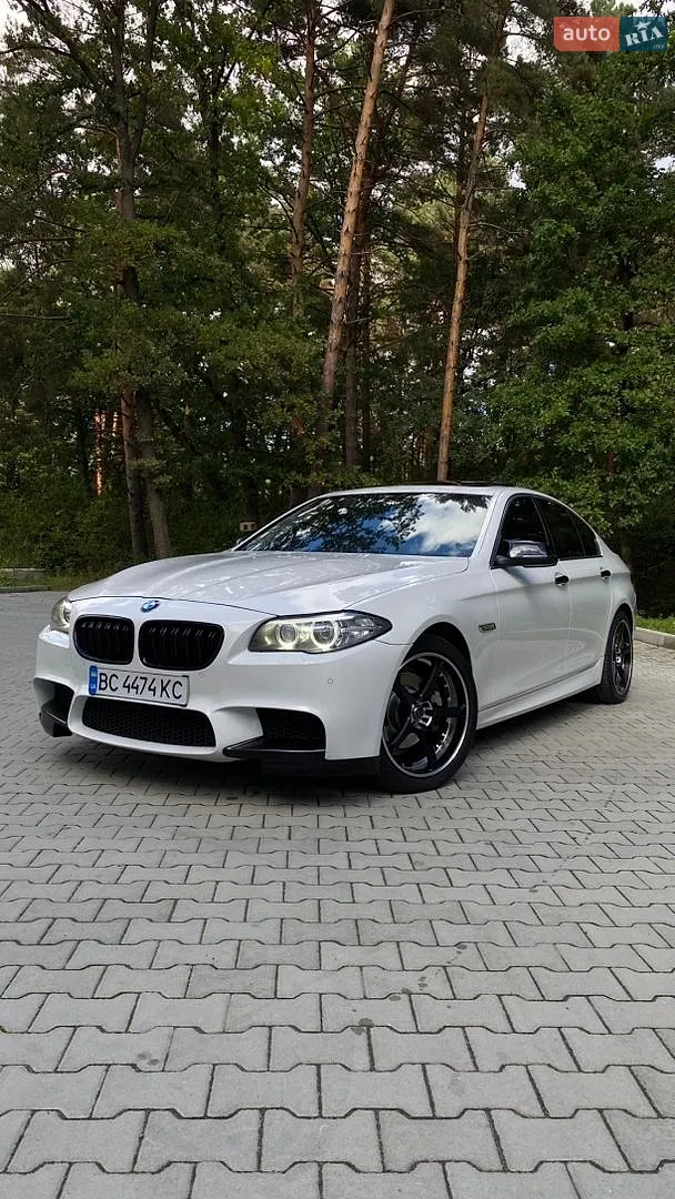 BMW 5 Series, 2015