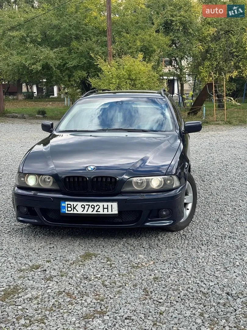 BMW 5 Series, 2000