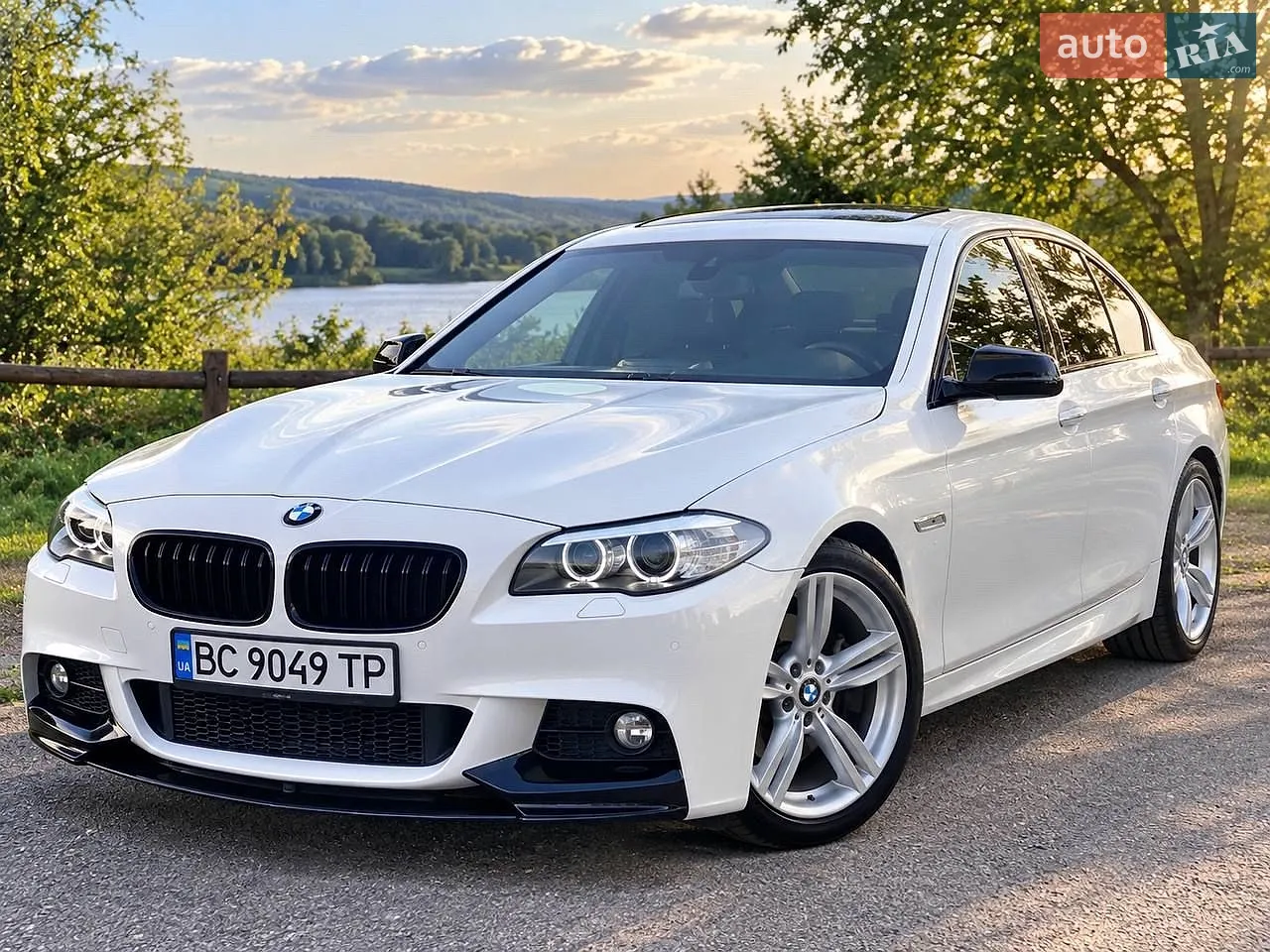 BMW 5 Series, 2011