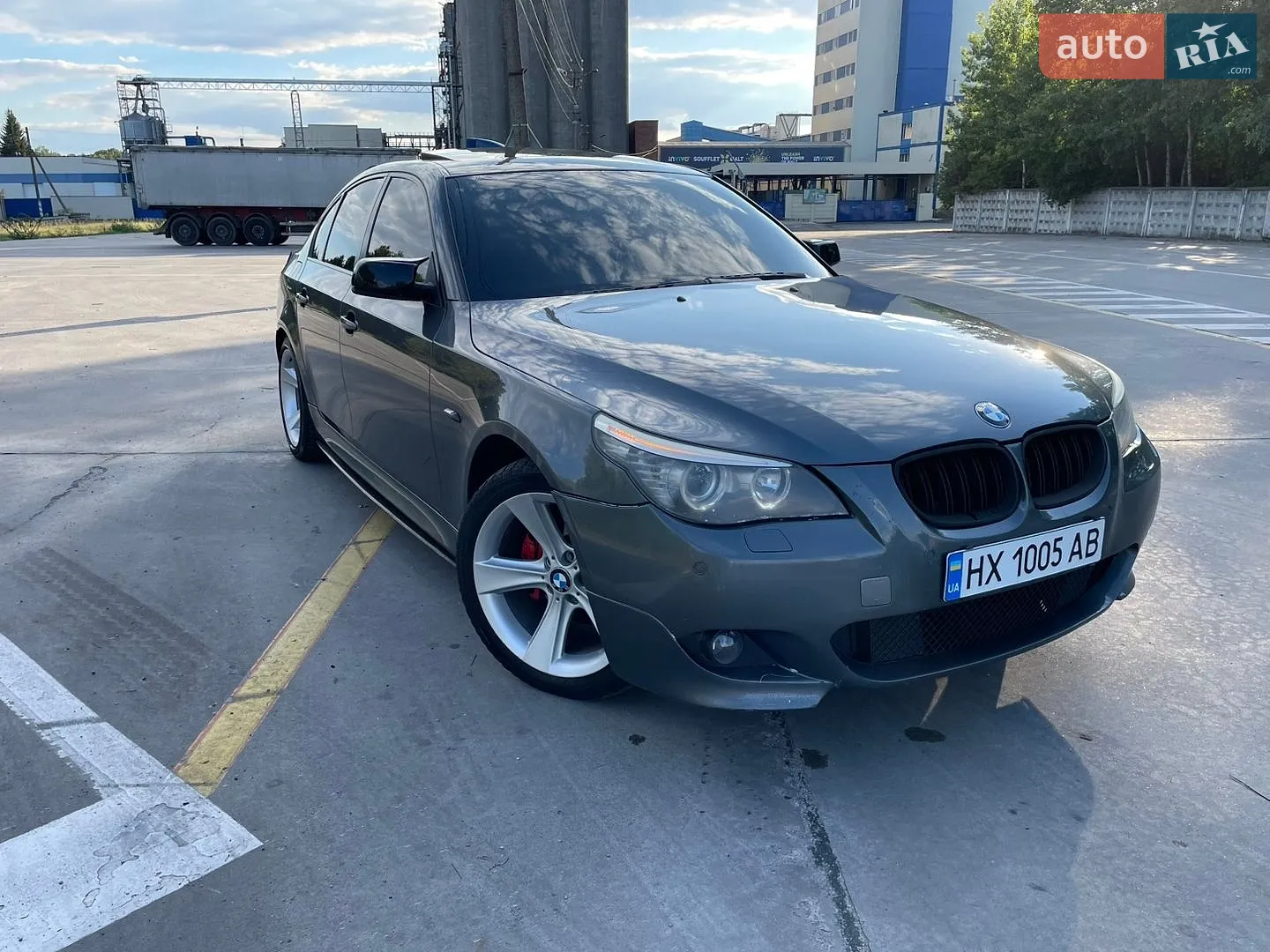 BMW 5 Series, 2004