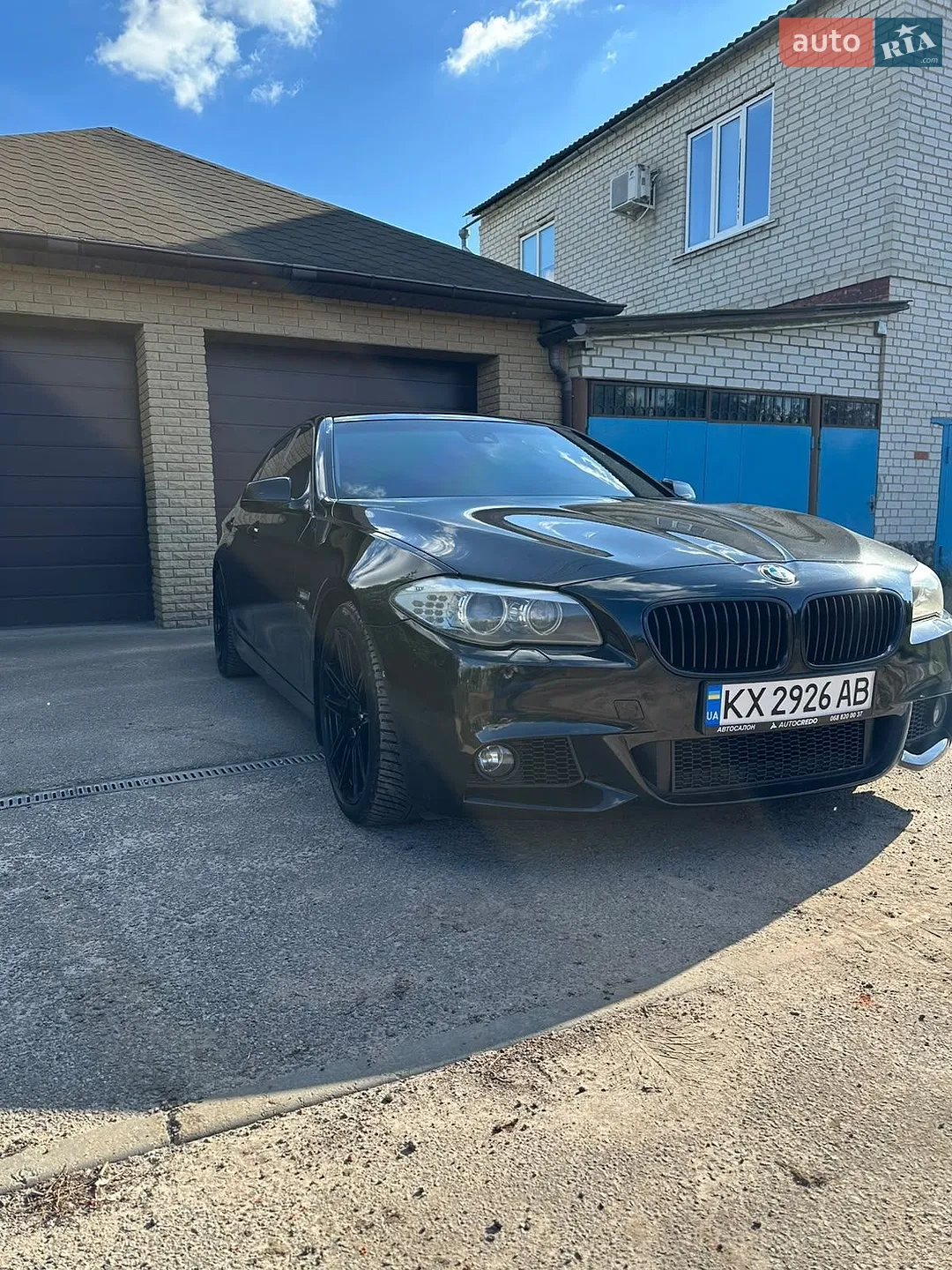 BMW 5 Series, 2011