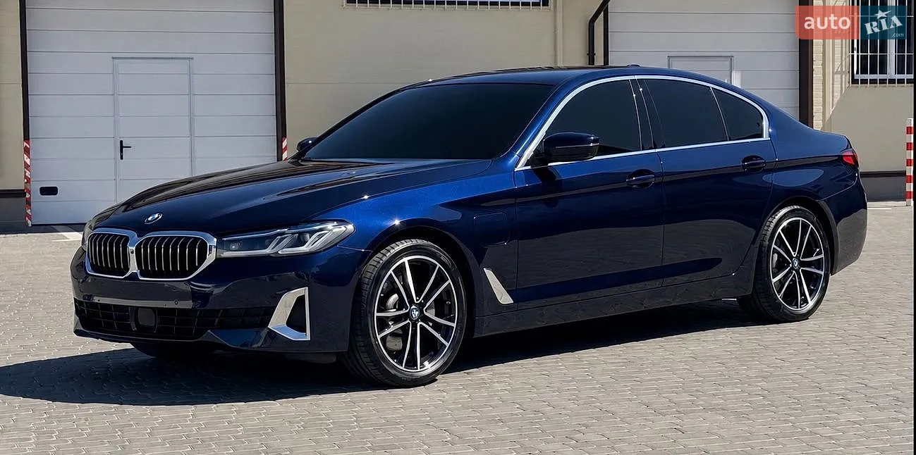 BMW 5 Series, 2021