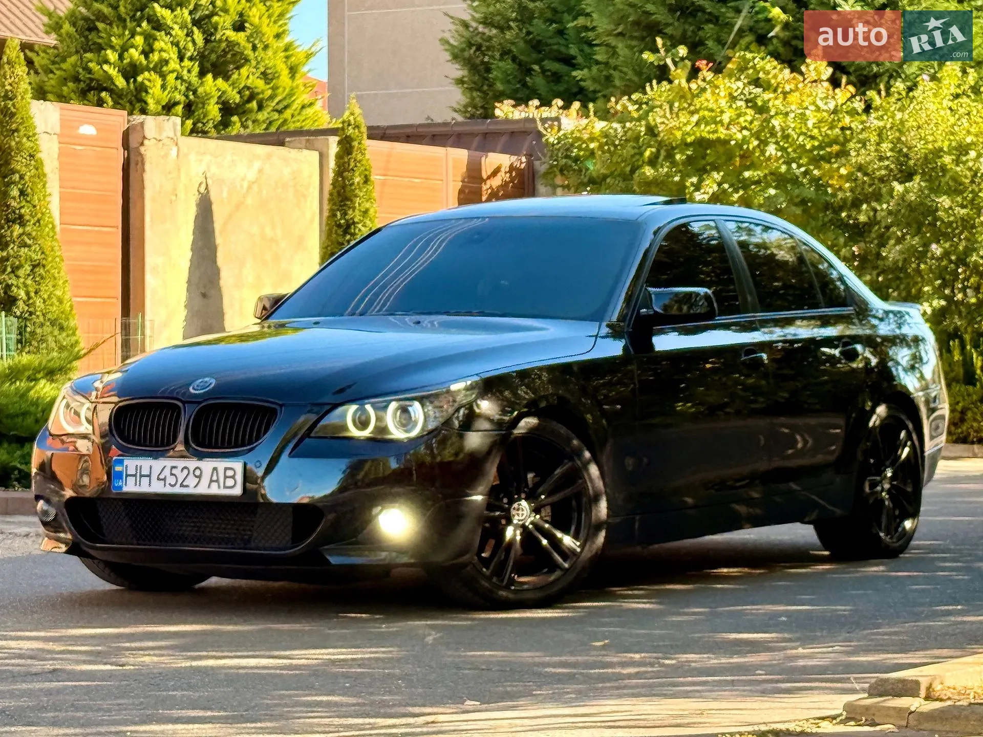 BMW 5 Series, 2004