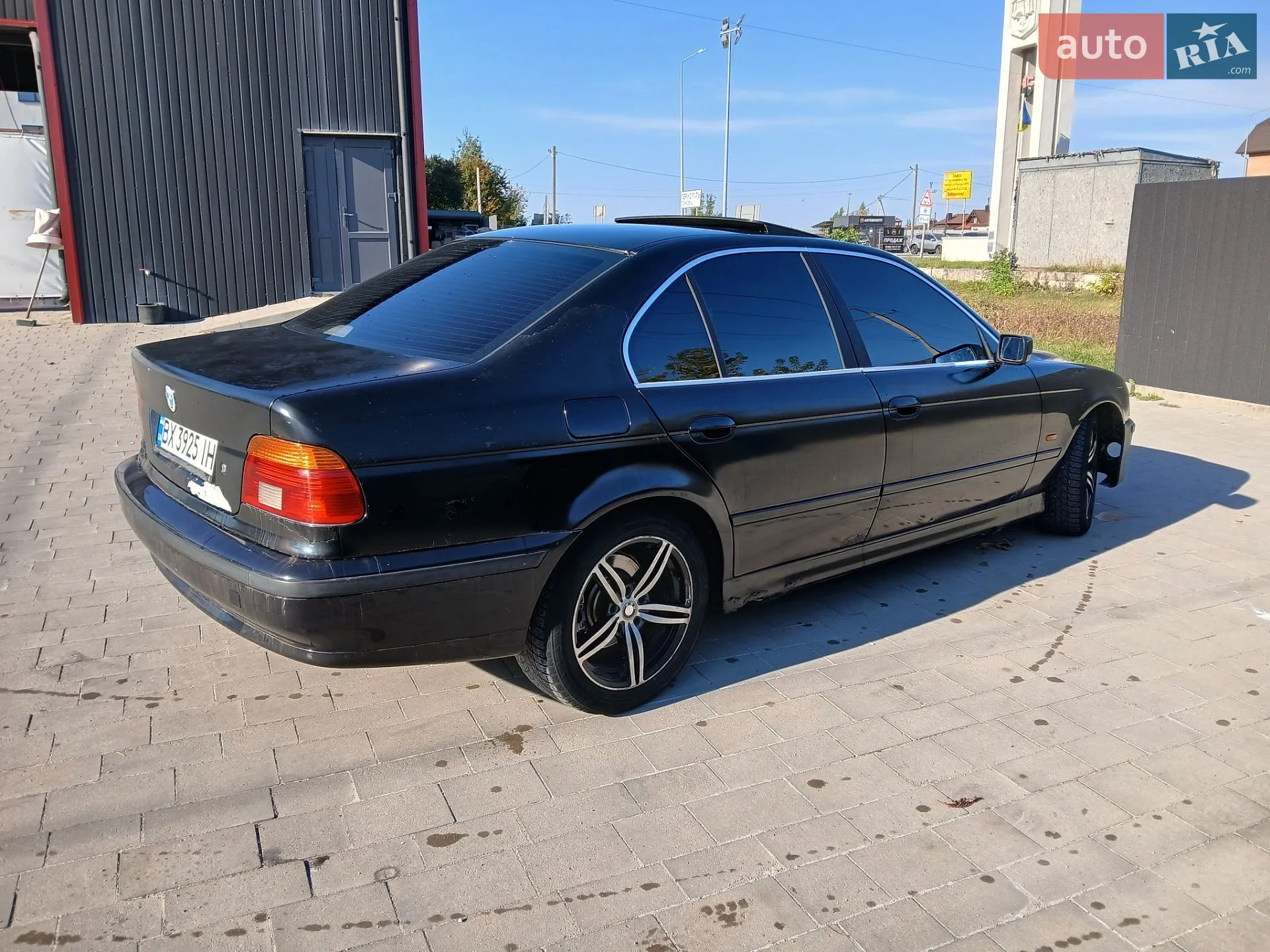 BMW 5 Series, 2001