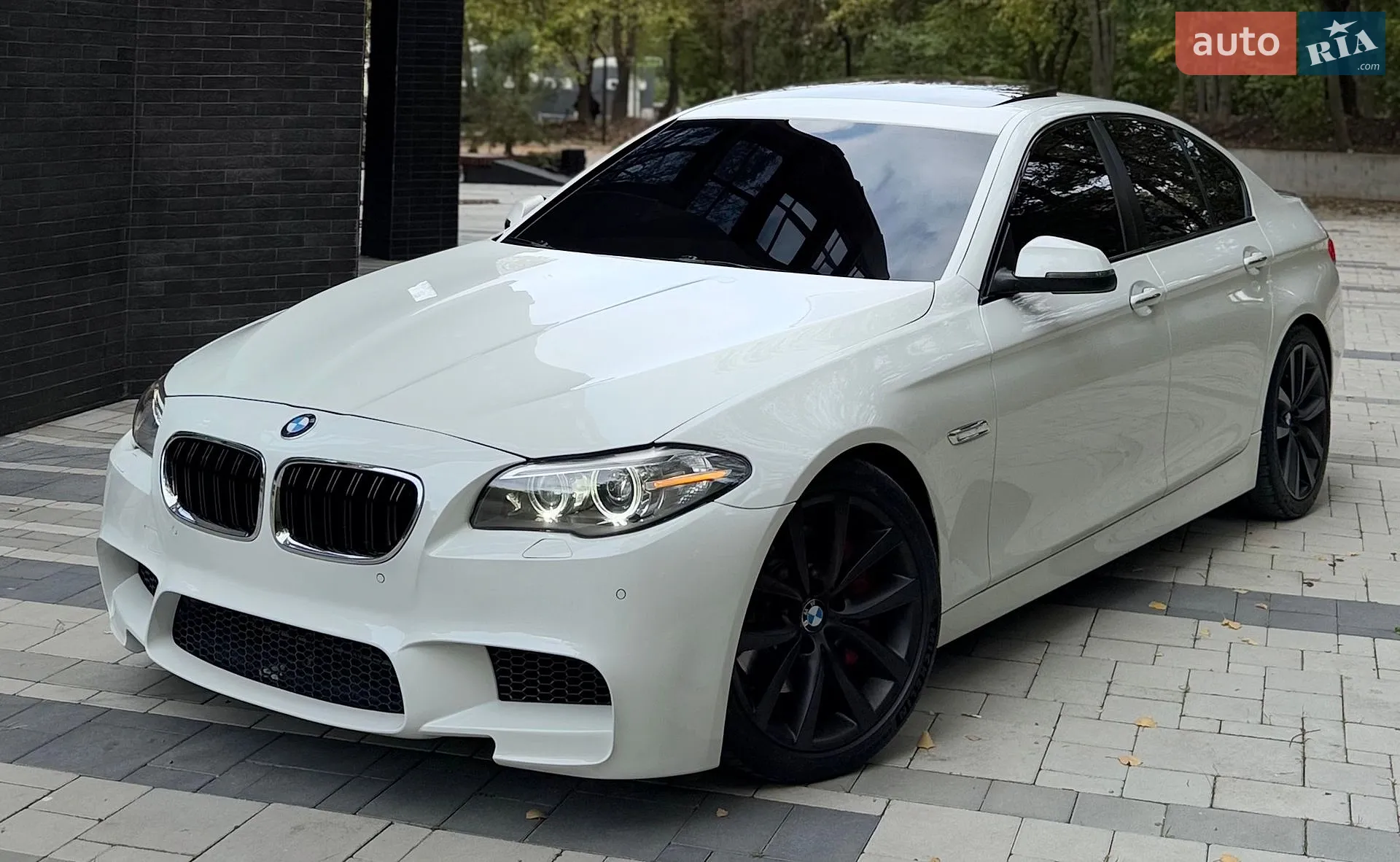 BMW 5 Series, 2015