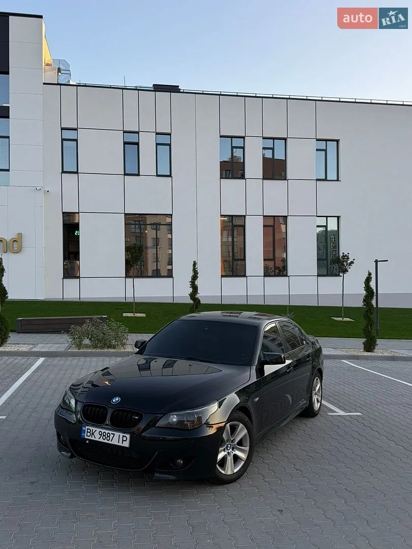 BMW 5 Series, 2010