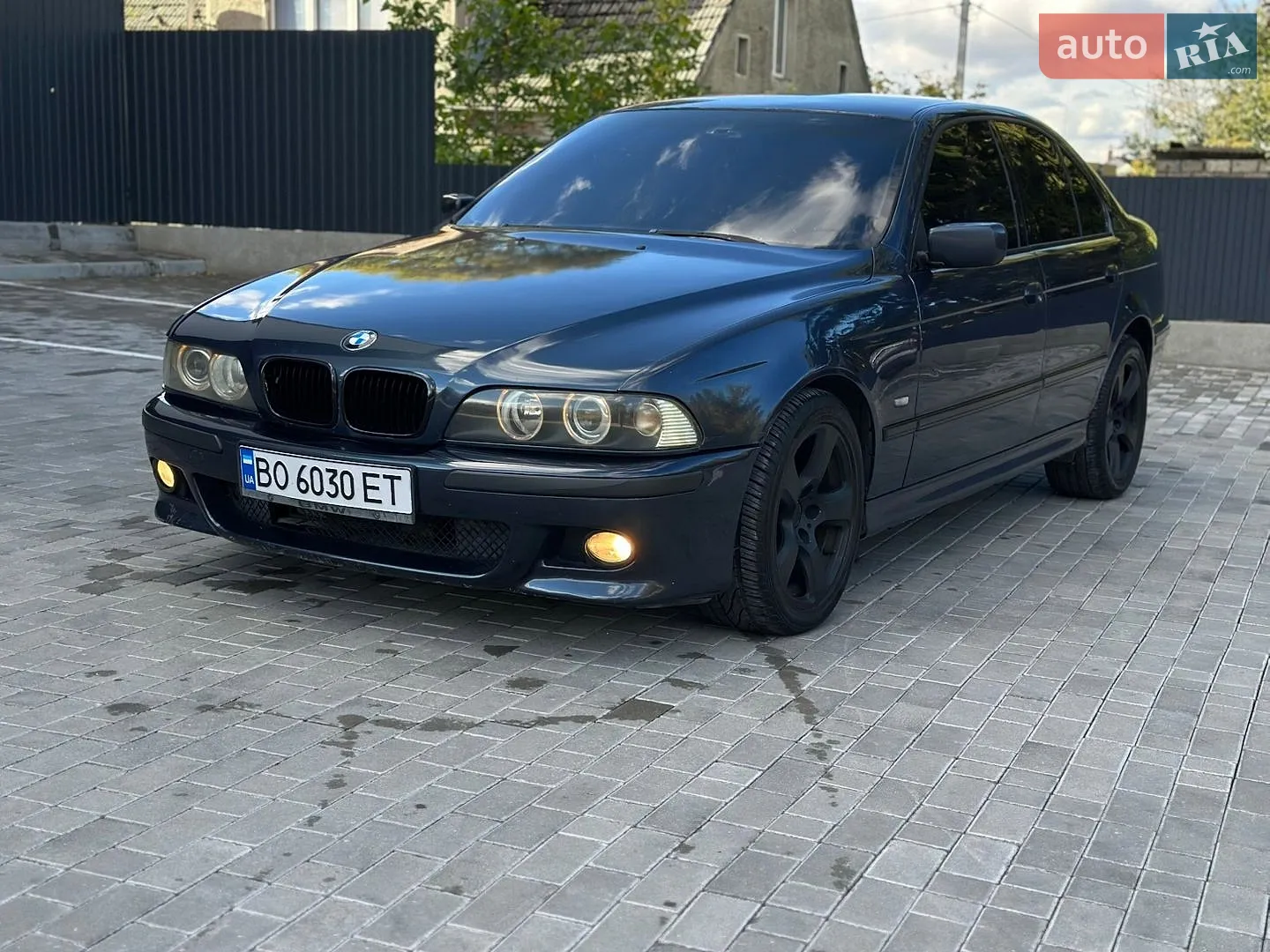 BMW 5 Series, 2002
