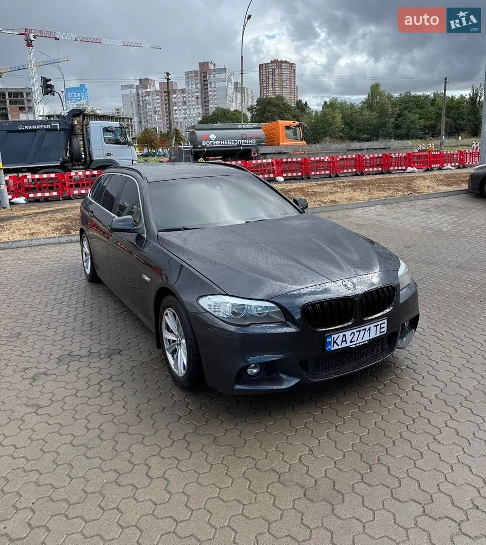 BMW 5 Series, 2011