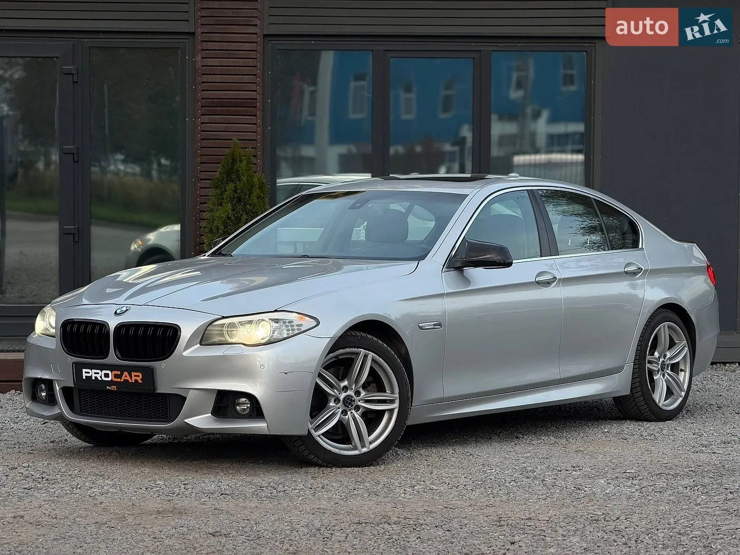 BMW 5 Series, 2012