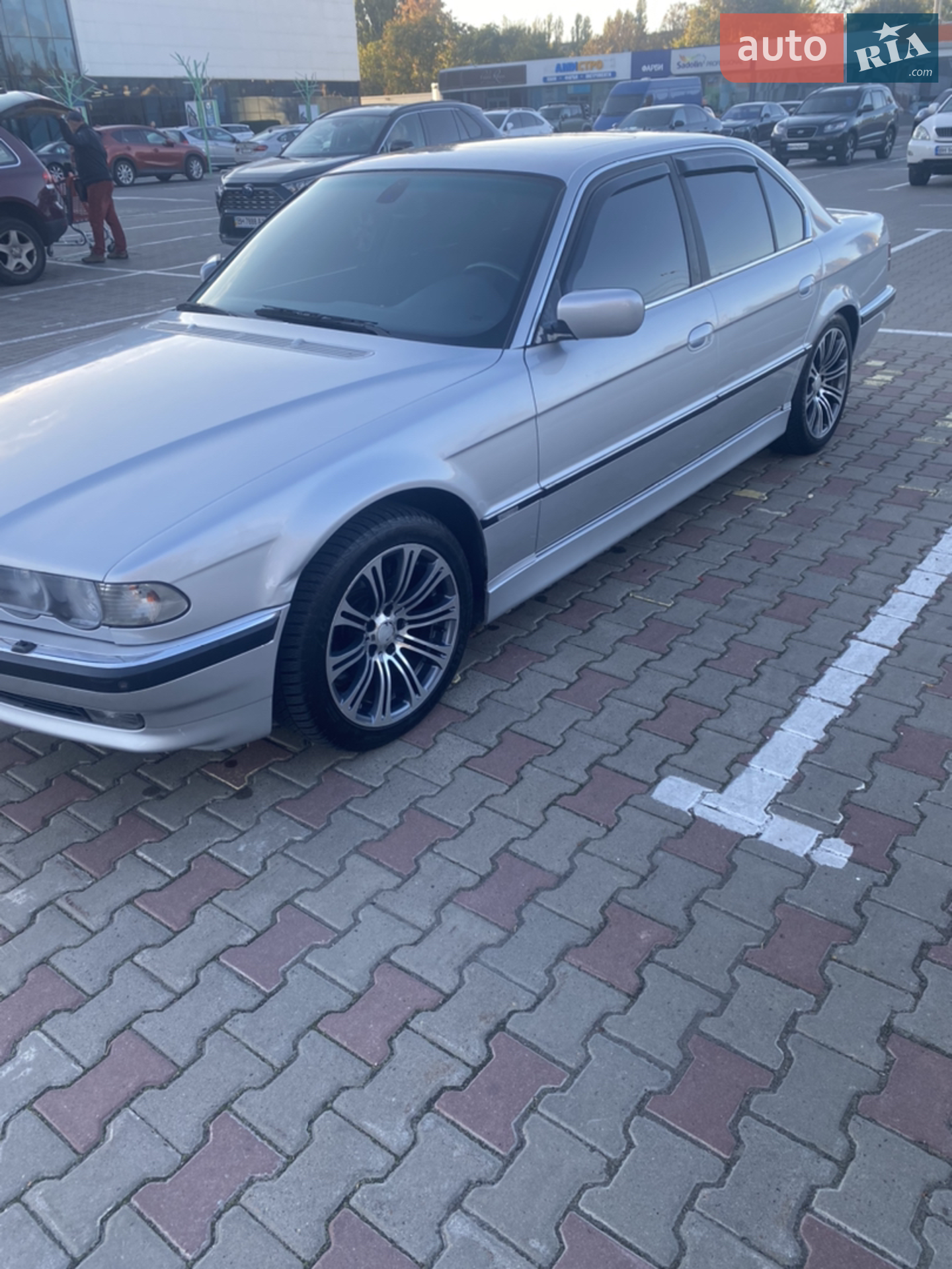 BMW 7 Series, 1999