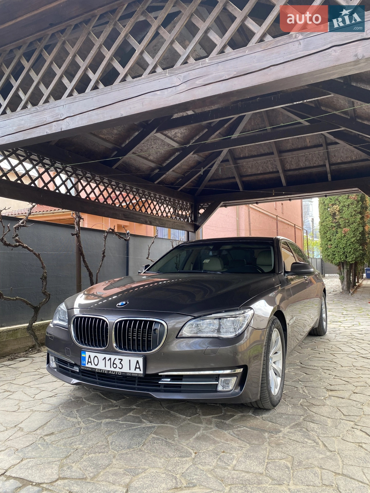BMW 7 Series, 2012