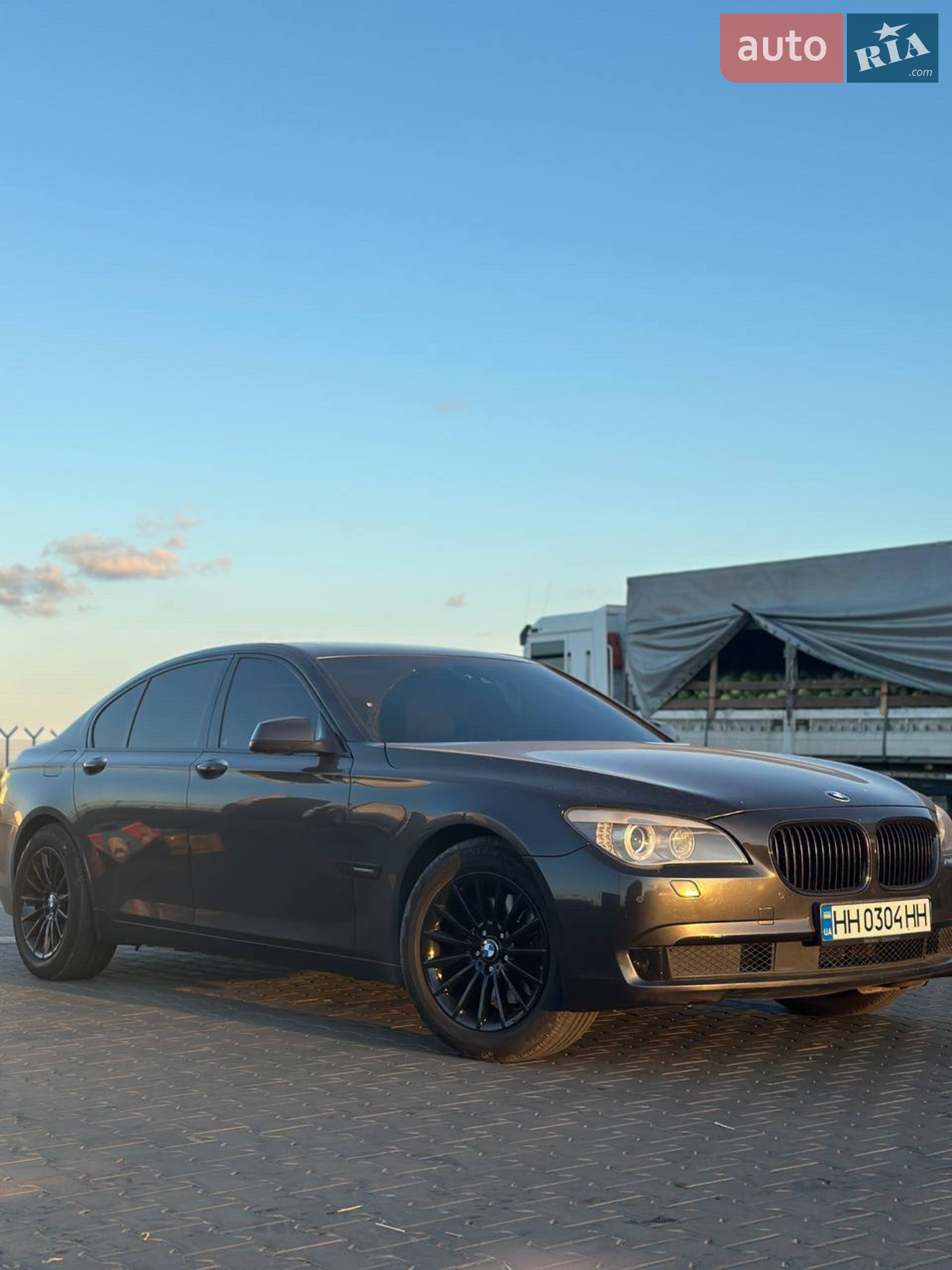 BMW 7 Series, 2011