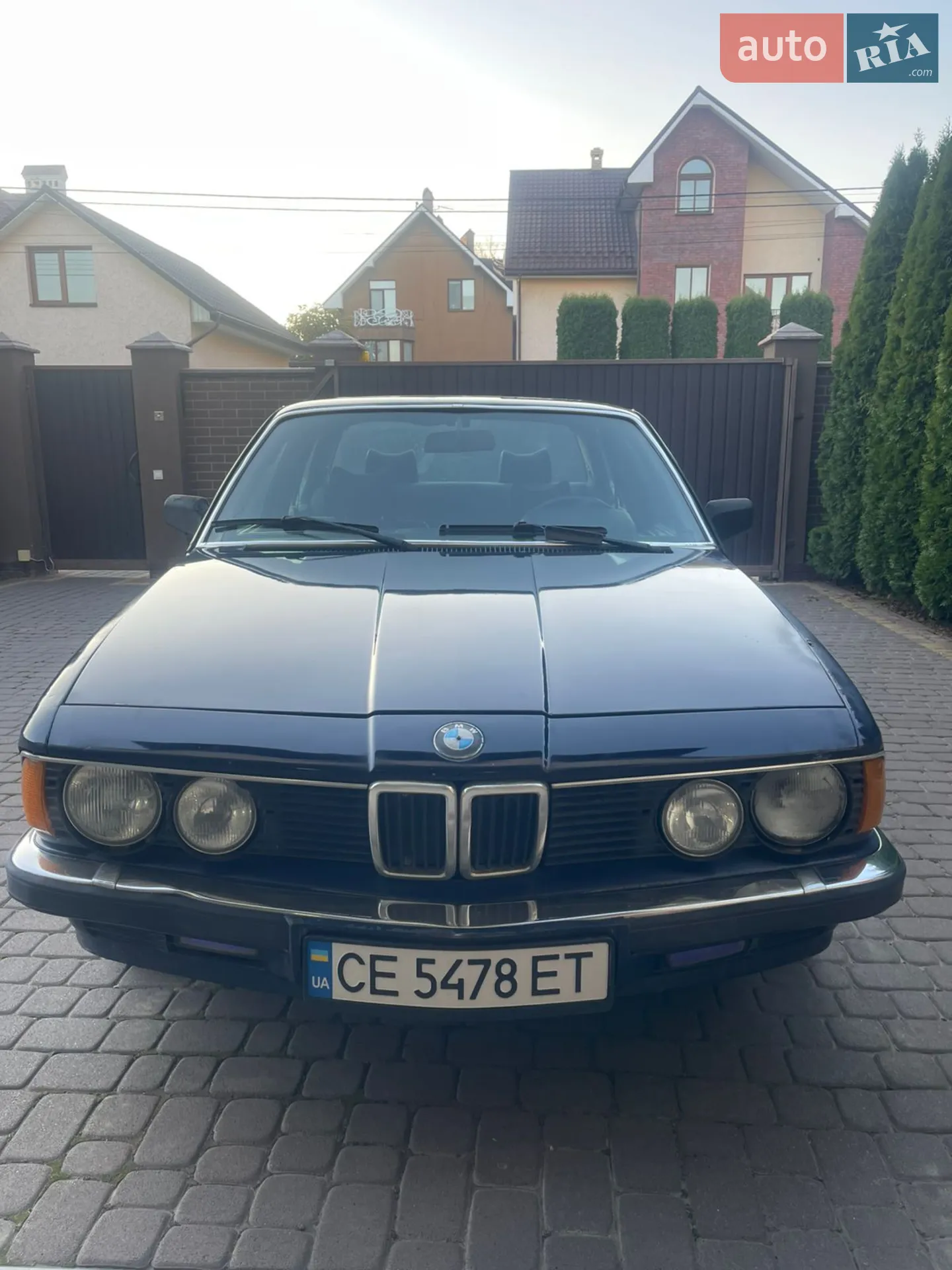 BMW 7 Series, 1985