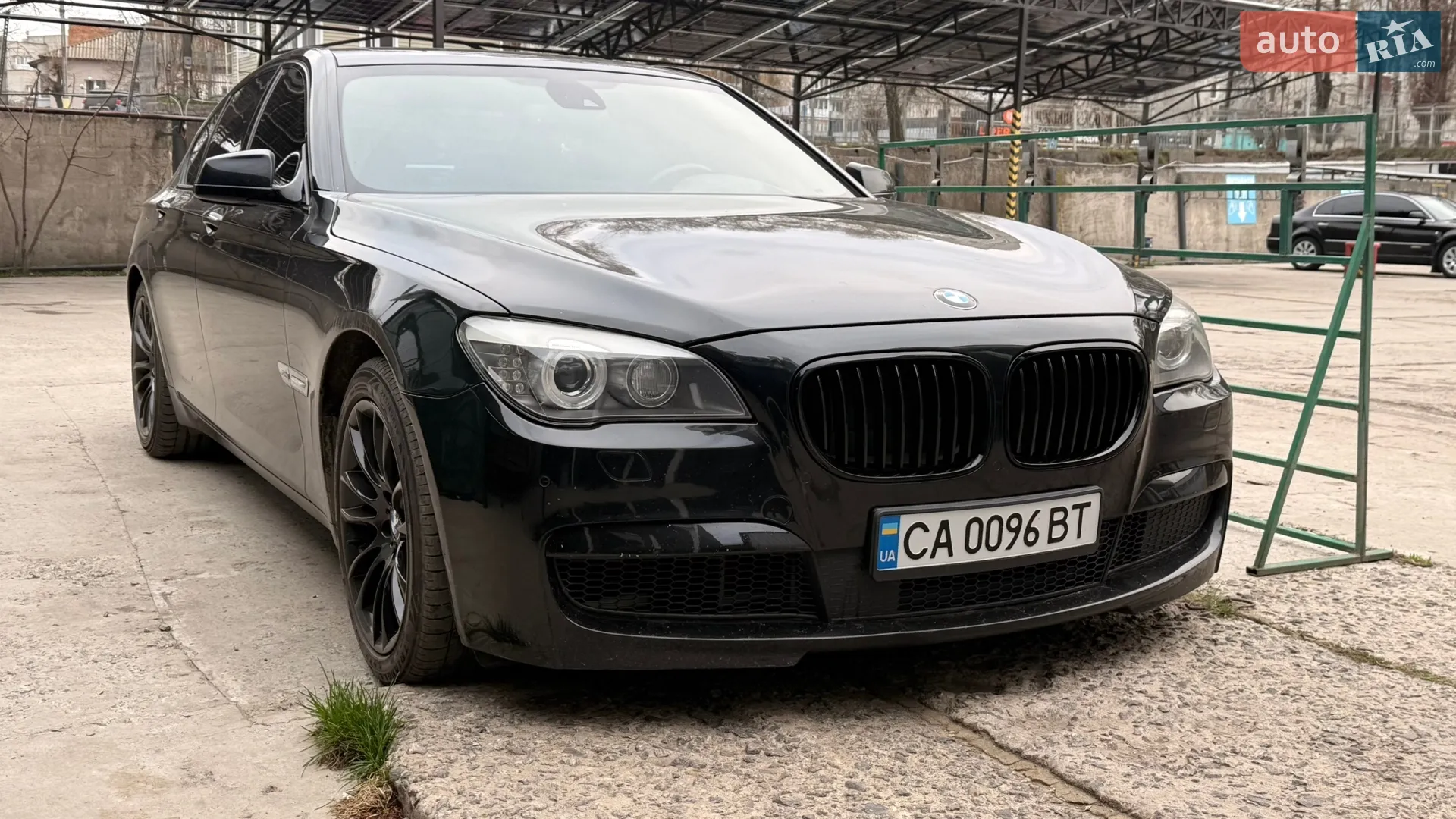 BMW 7 Series, 2010