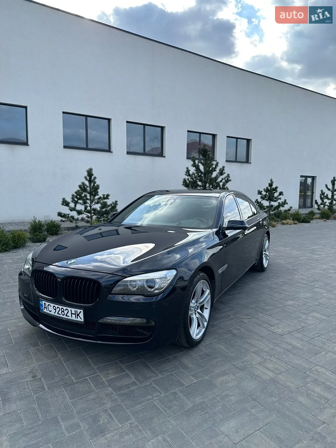 BMW 7 Series, 2013