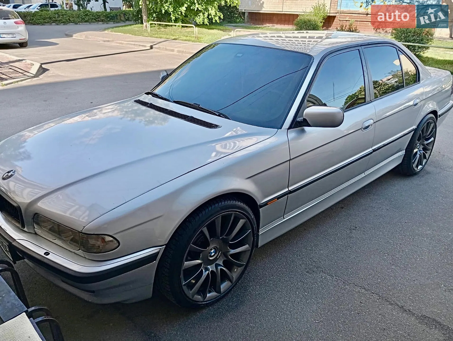BMW 7 Series, 1999