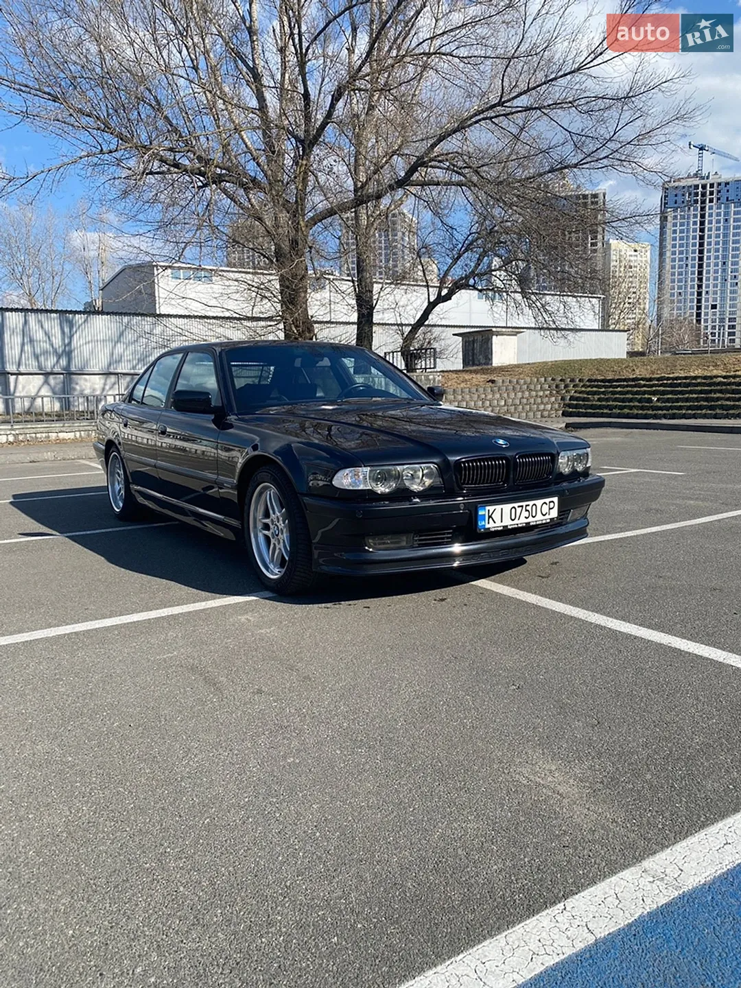 BMW 7 Series, 2001