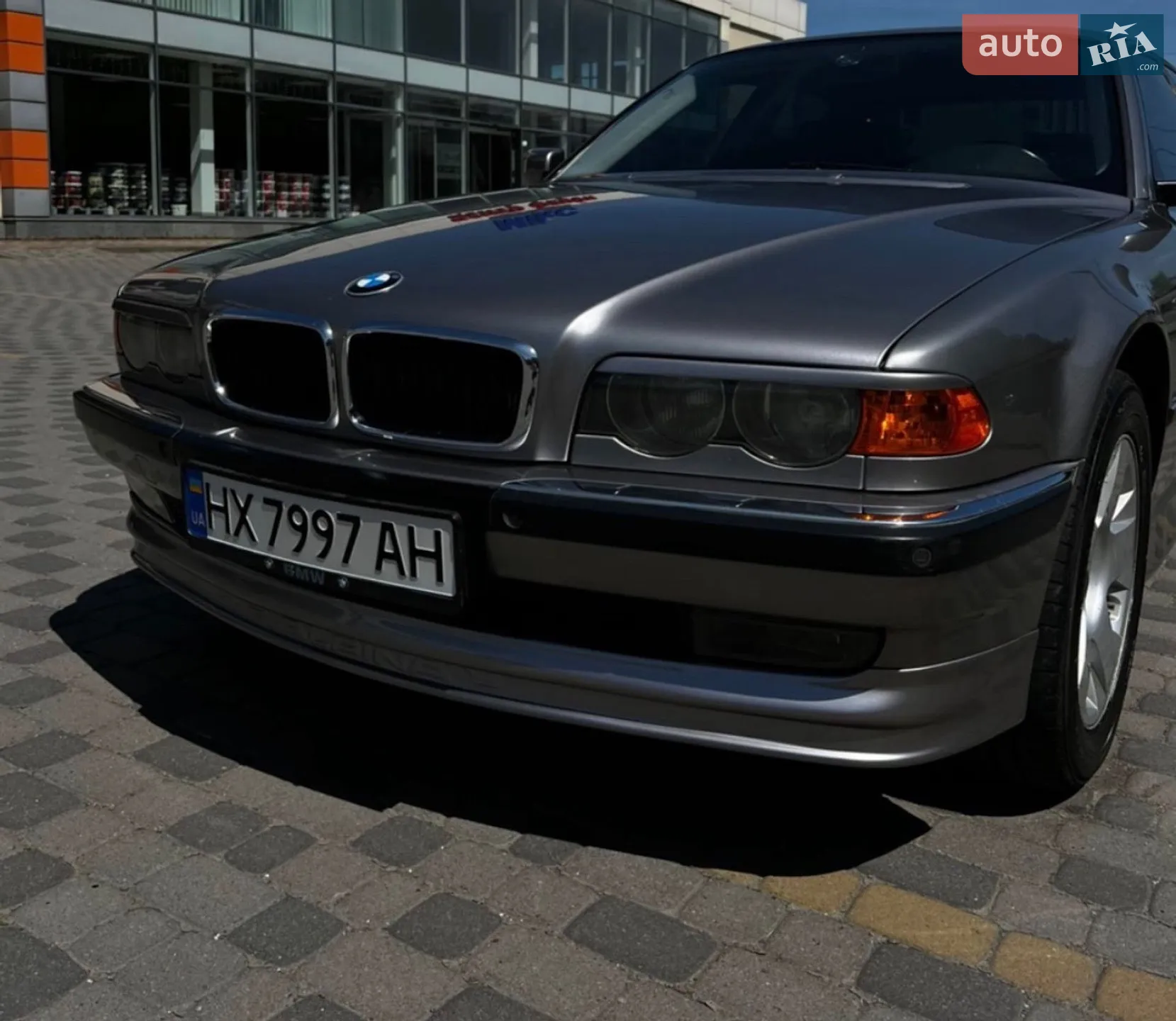 BMW 7 Series, 1999