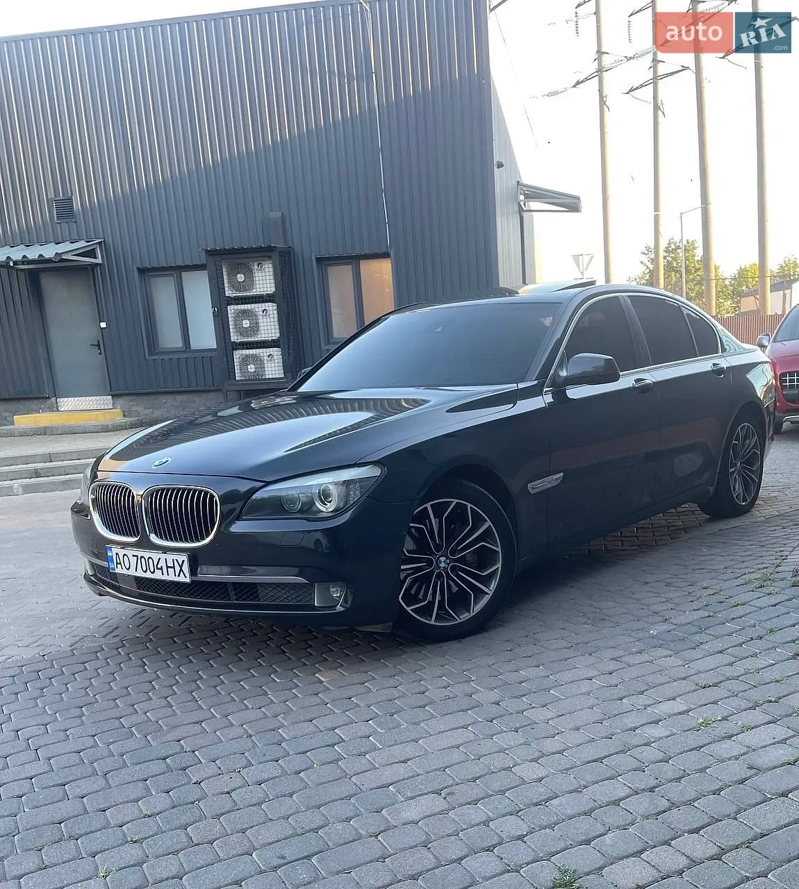 BMW 7 Series, 2011