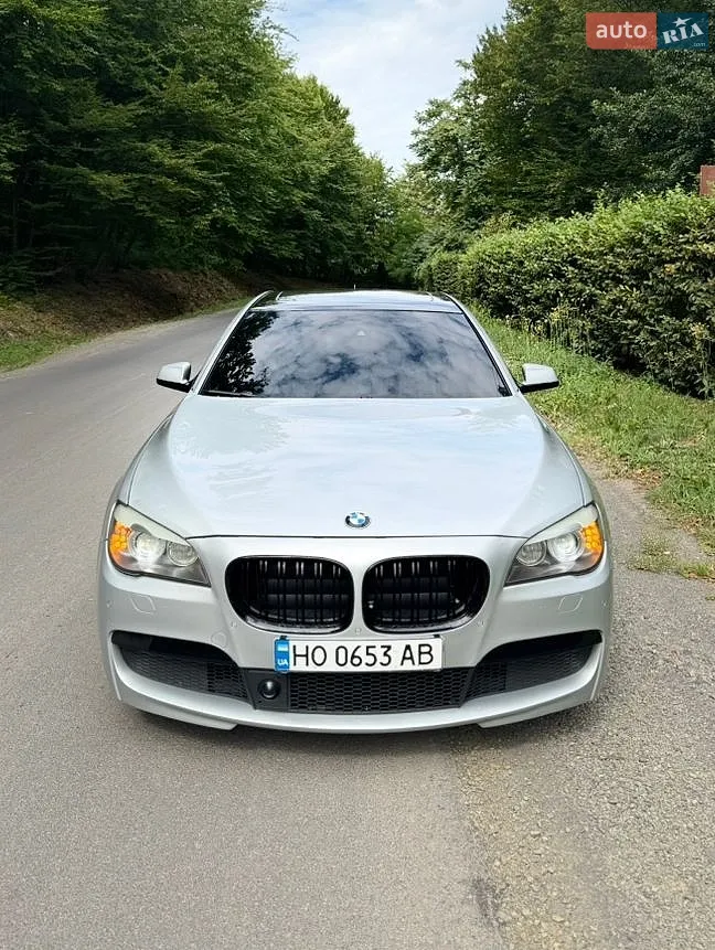 BMW 7 Series, 2010