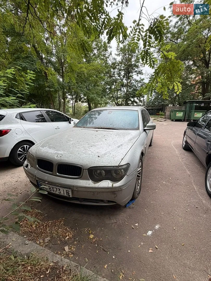BMW 7 Series, 2003