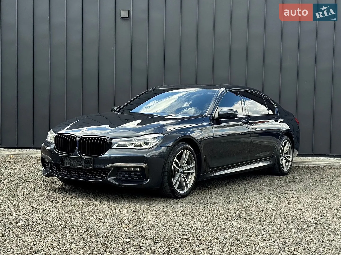 BMW 7 Series, 2019