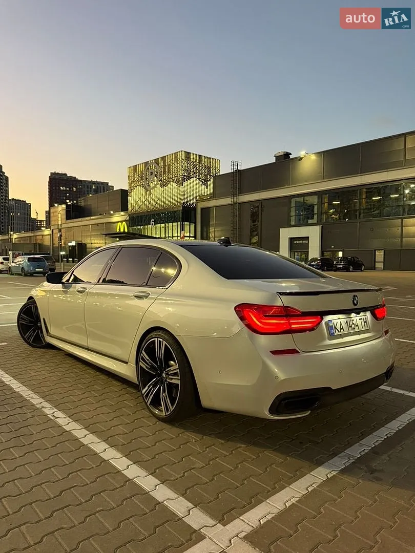 BMW 7 Series, 2015