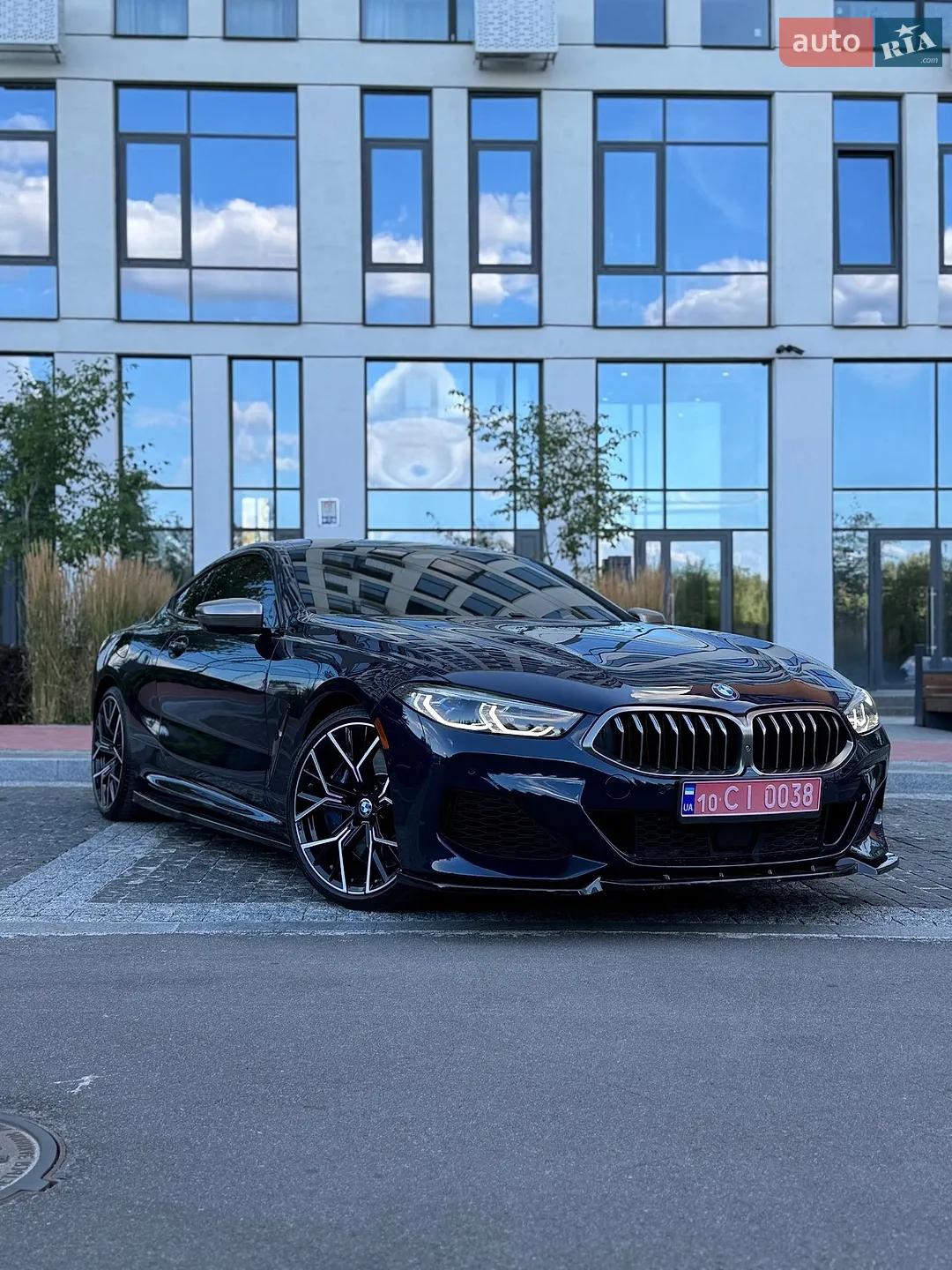 BMW 8 Series, 2019