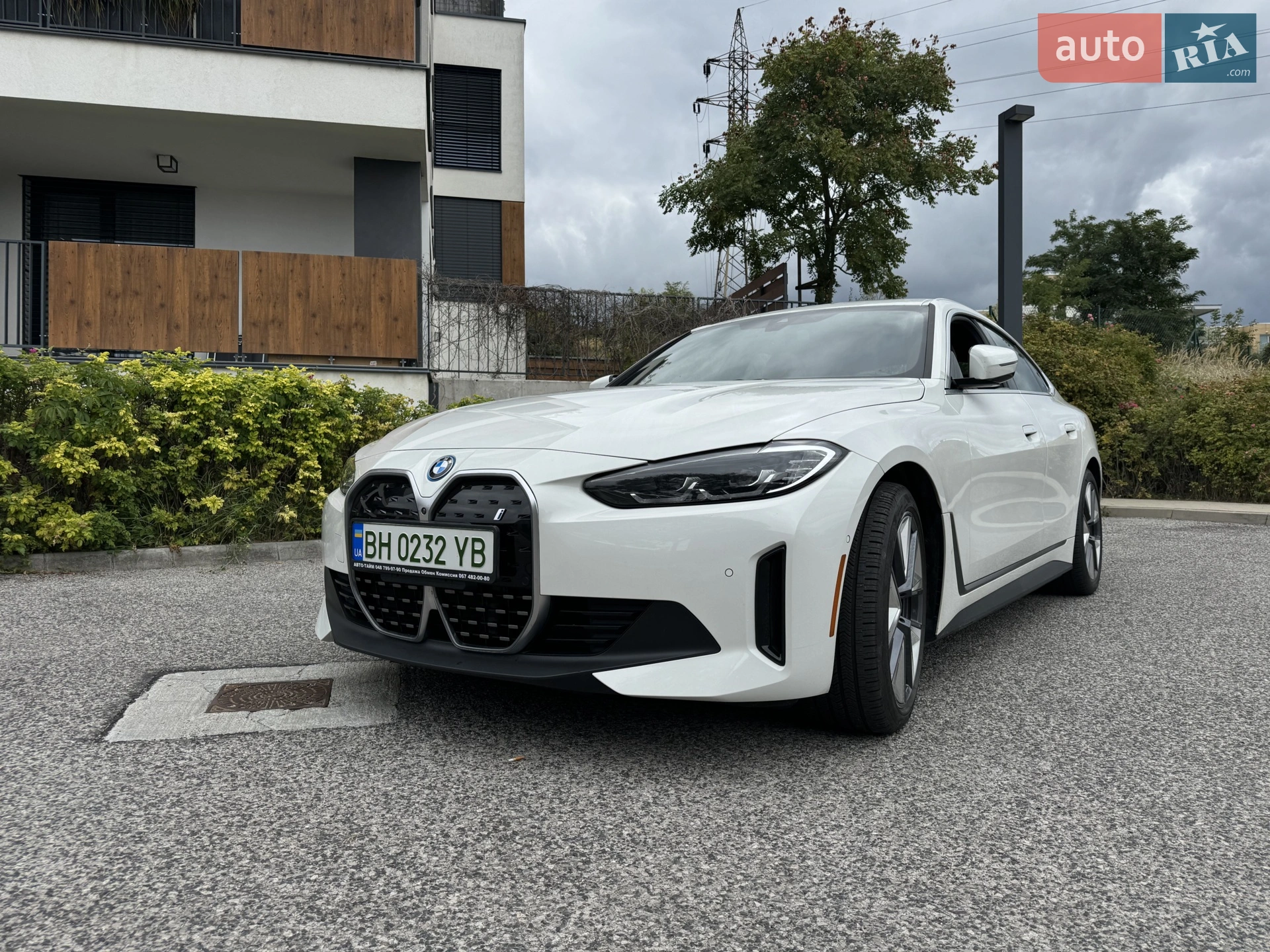 BMW i4, 2023