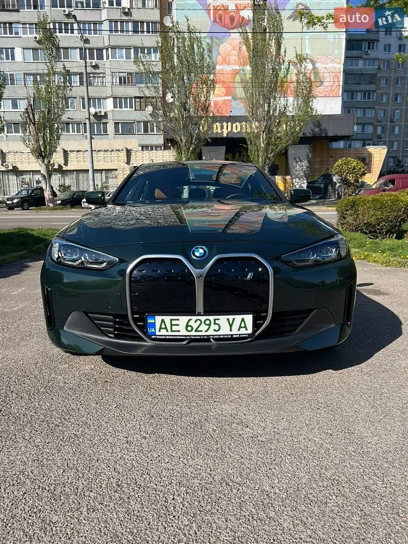 BMW i4, 2023