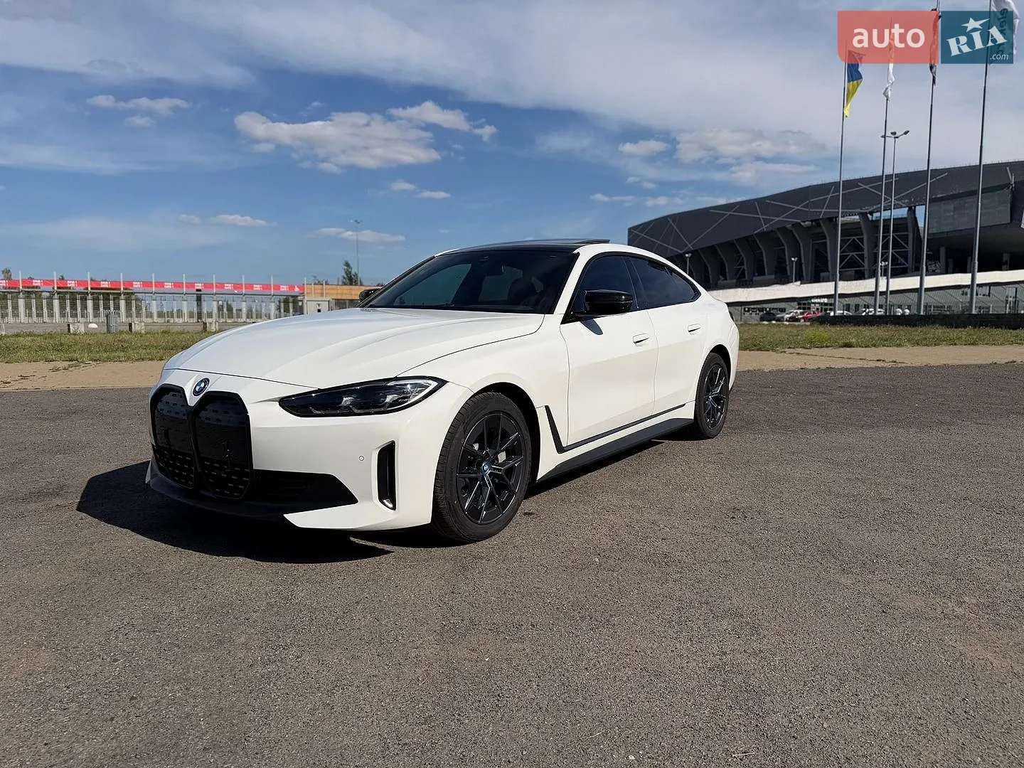 BMW i4, 2024