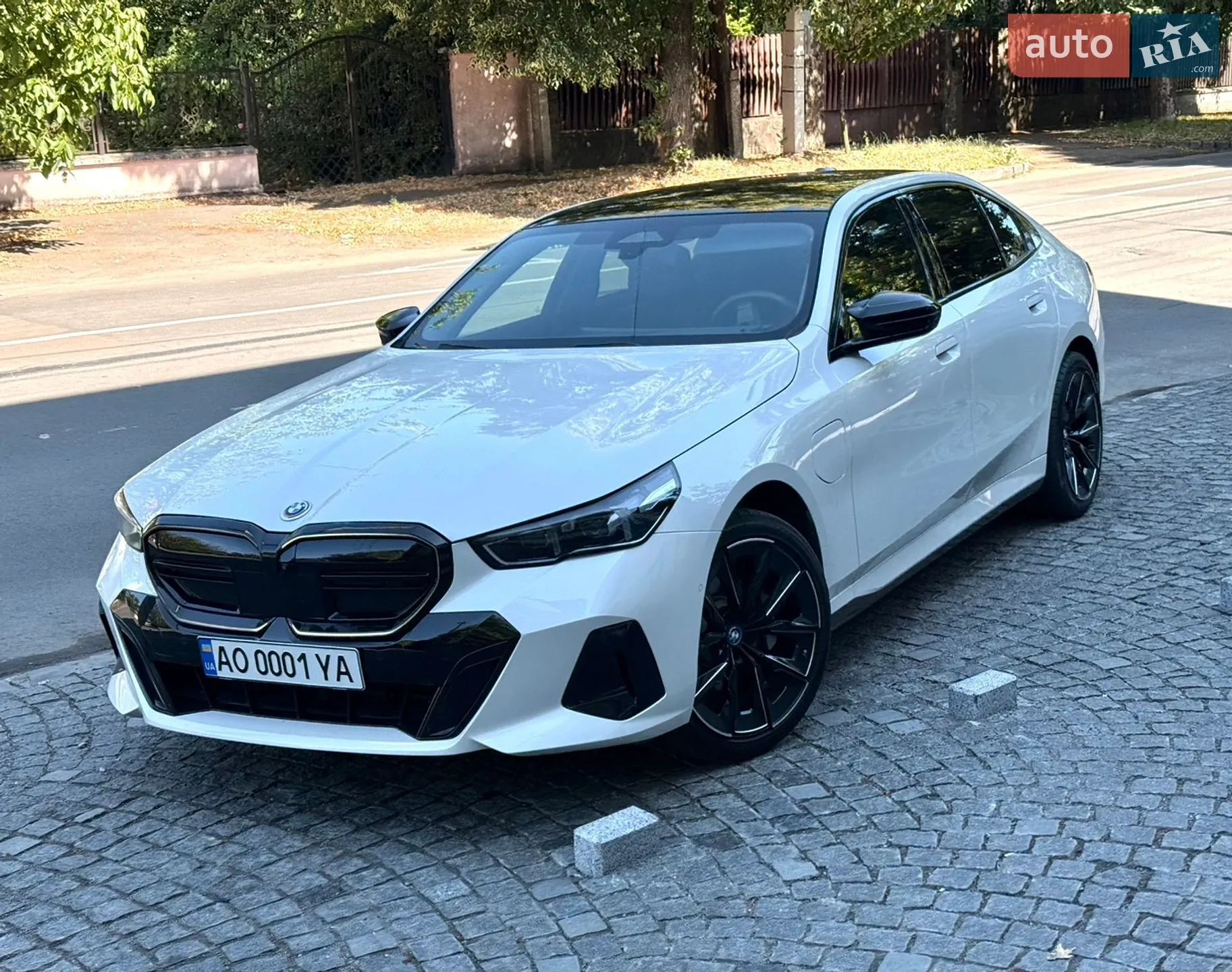 BMW i5, 2024