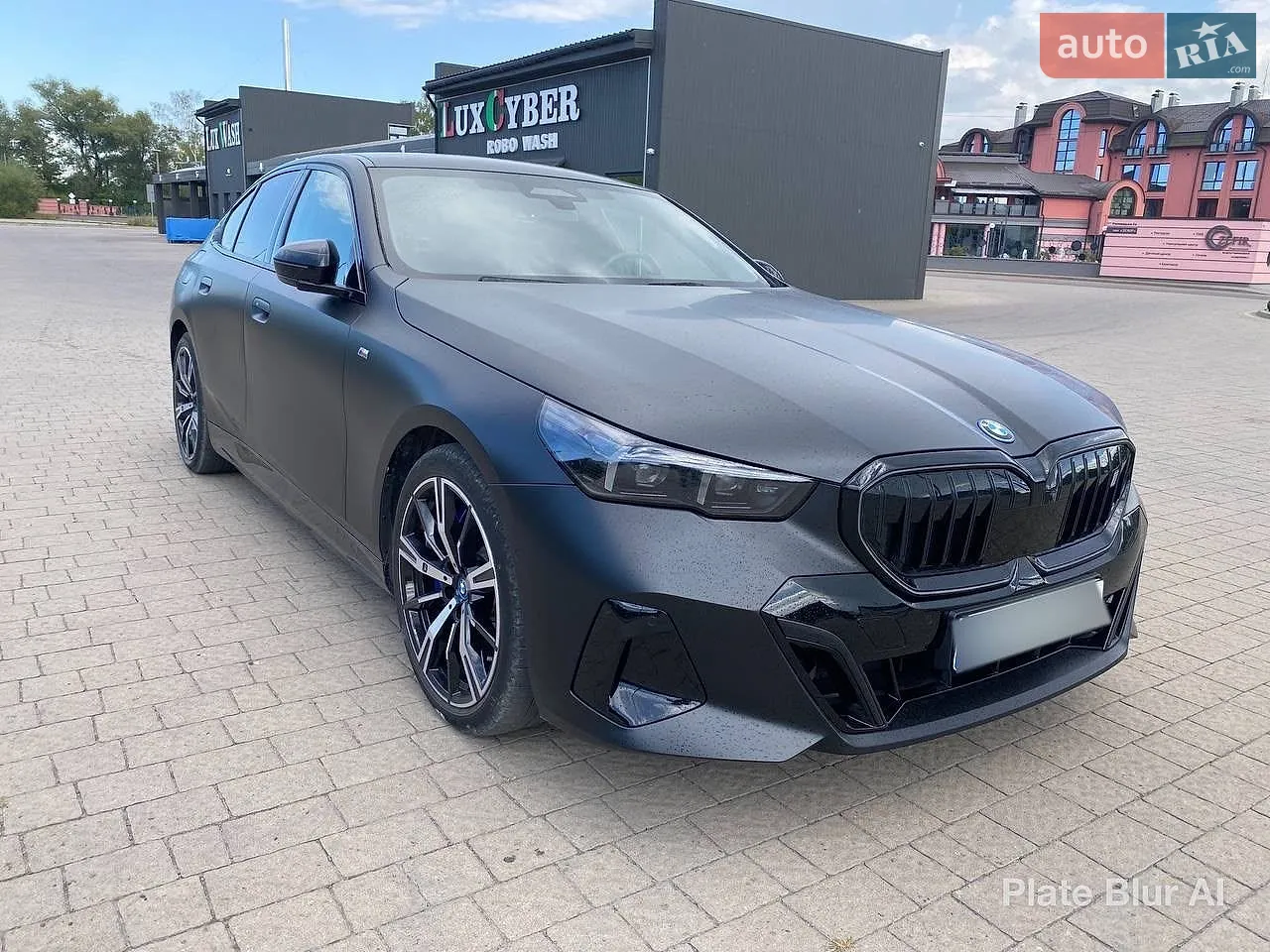 BMW i5, 2024