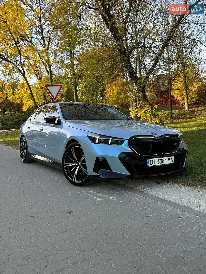 BMW i5, 2023