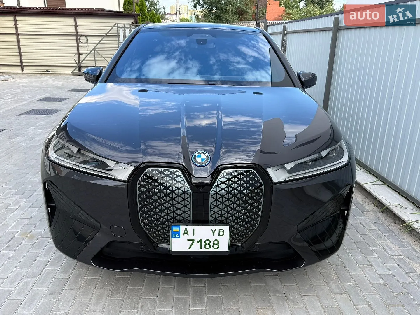 BMW iX, 2023