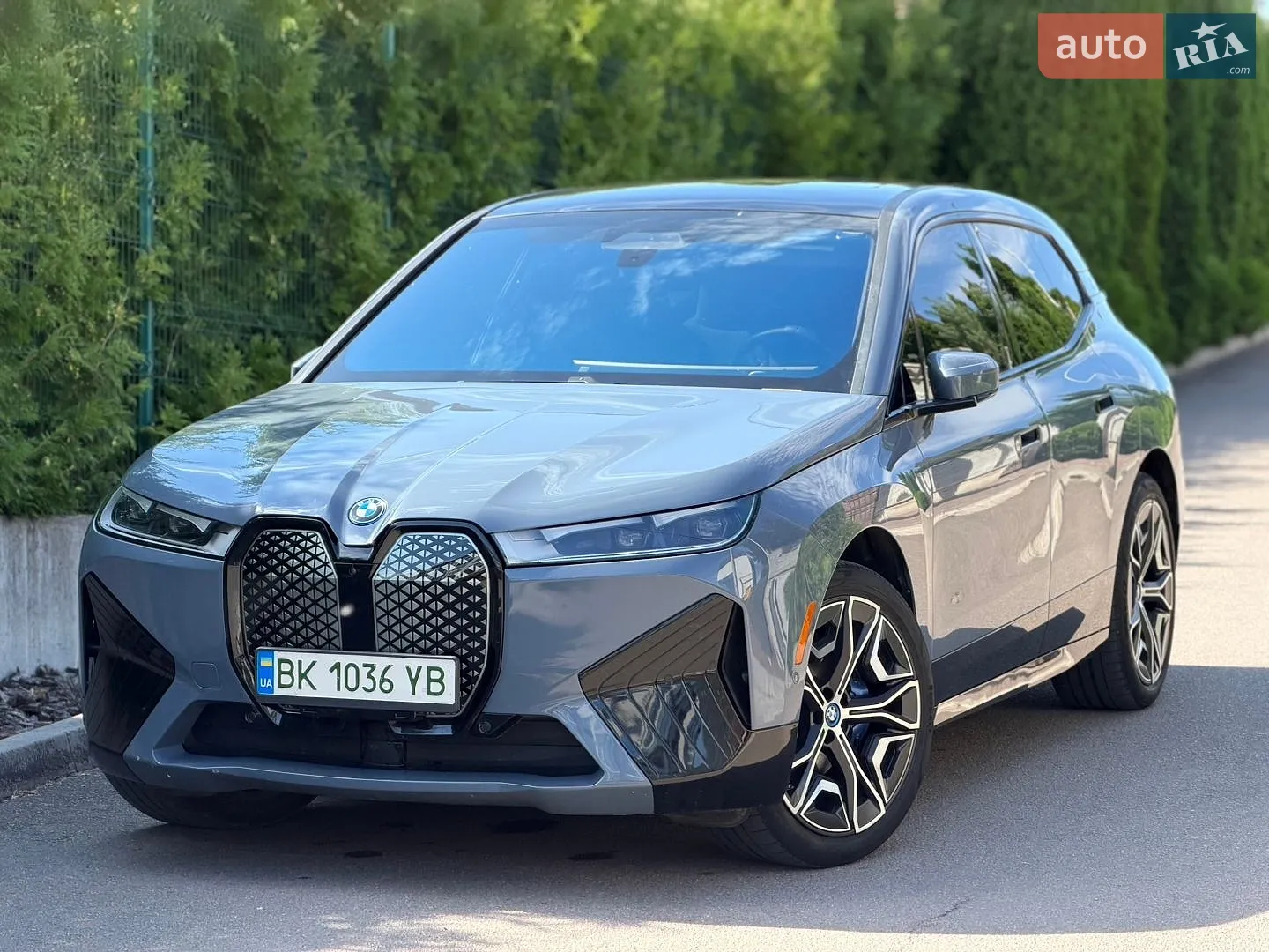 BMW iX, 2023