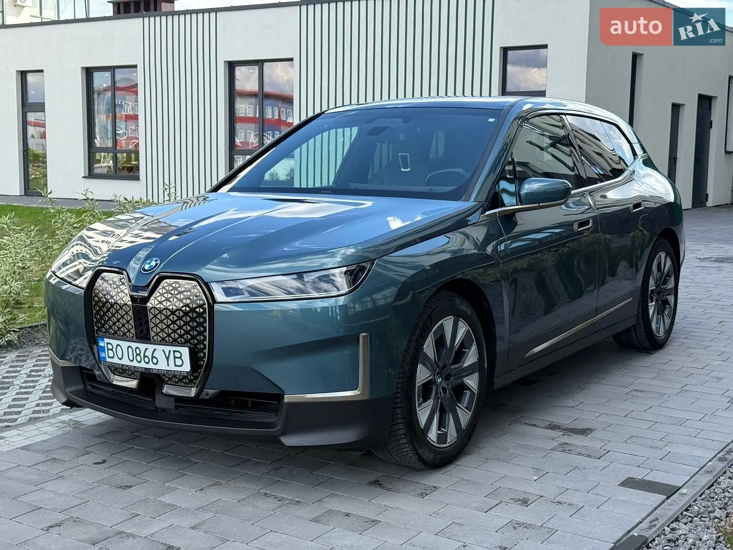 BMW iX, 2021