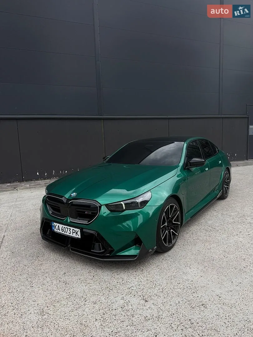 BMW M5, 2025