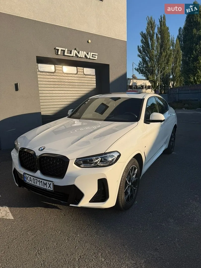 BMW X4, 2022